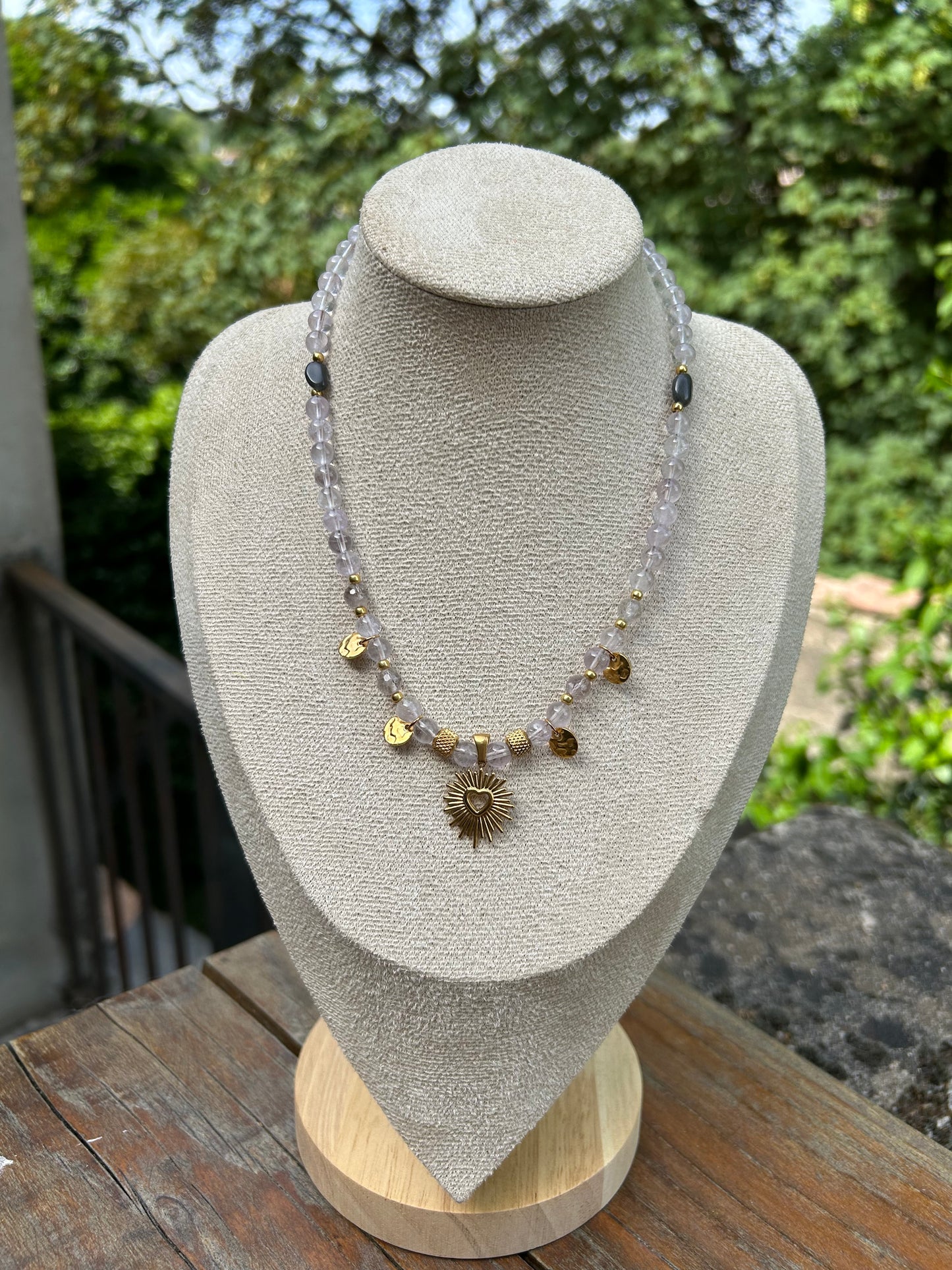 Collier « Rayonnement du Cœur »